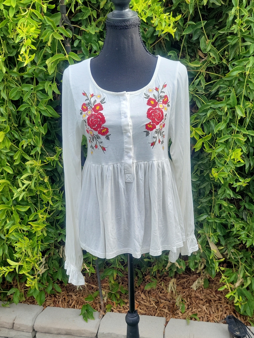White Long-Sleeve Peplum Boho Top with Red Floral Embroidery